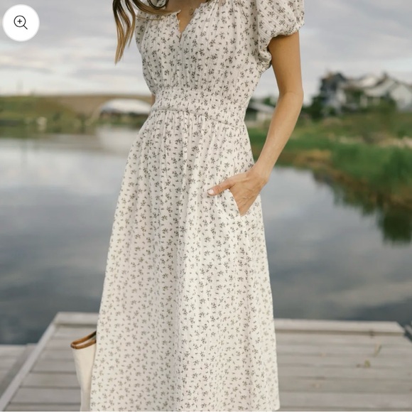 Floral Puff Sleeve Dress - Picture 1 of 4